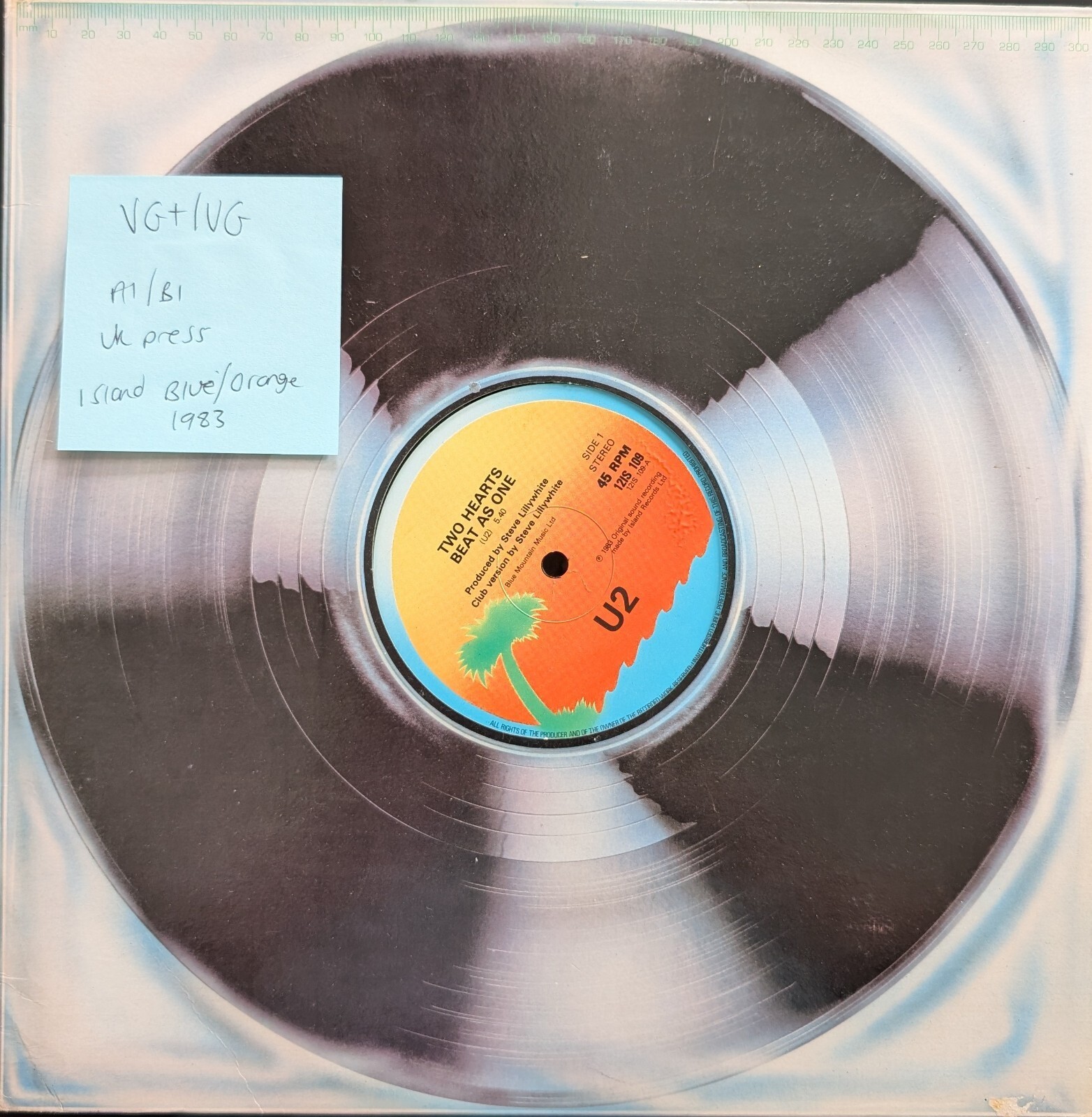 U2 Two Hearts Beat As One Vinyl Record 12" VG+/VG 12IS109 1983 vinyl record sleeve U2 Two Hearts Beat As One Vinyl Record 12" VG+/VG 12IS109 1983 sleeve